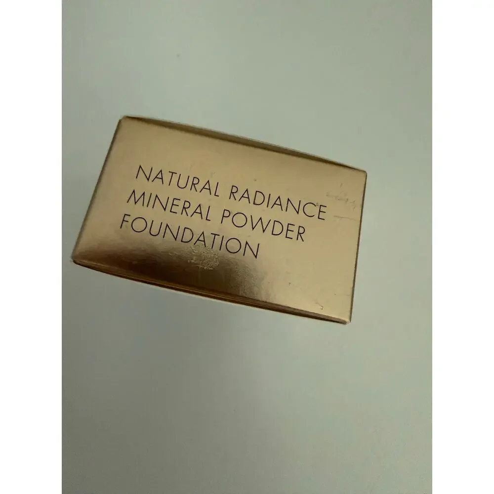 $50 New Eve Lom Natural Radiance Mineral Powder Foundation - Ivory 2